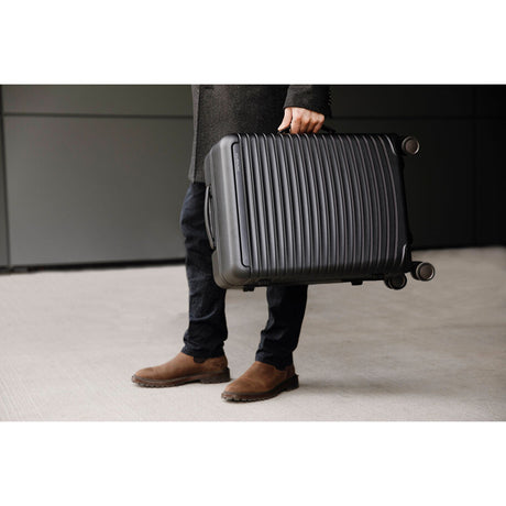 Samsonite Framelock Max Carry-On Spinner , , 149618-0423-LIFESTYLE-11