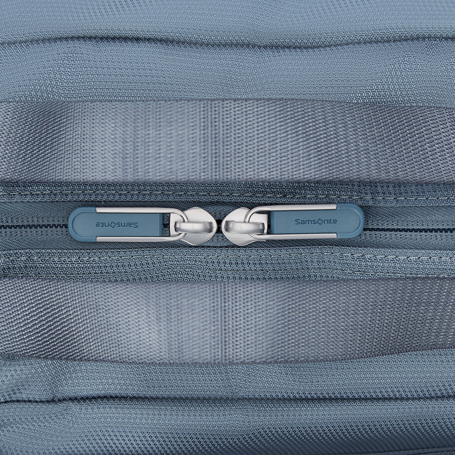 Samsonite UpLift Weekender Duffel