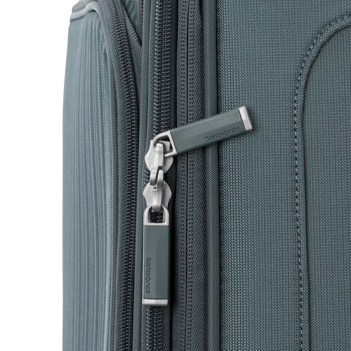 Samsonite Silhouette 18 Carry-On Expandable Spinner