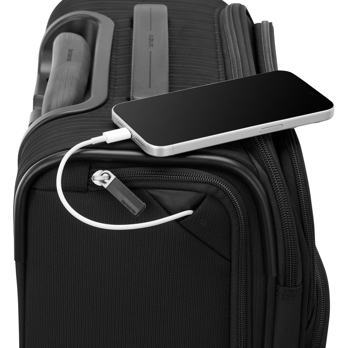 Samsonite Silhouette 18 22x14x9 Carry-On Spinner - Black