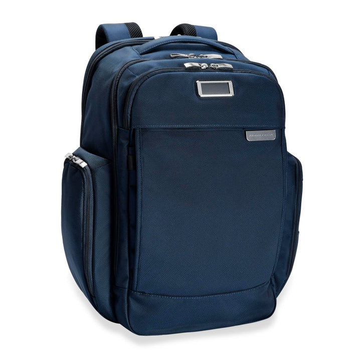 Briggs & Riley Baseline Traveler Backpack