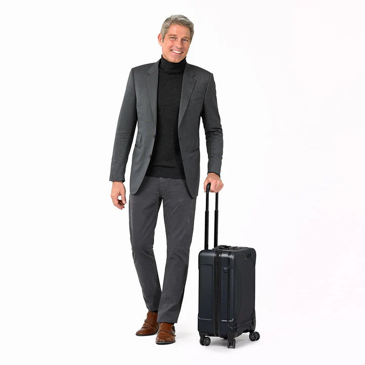 Briggs & Riley Torq International 21" Carry-On Spinner