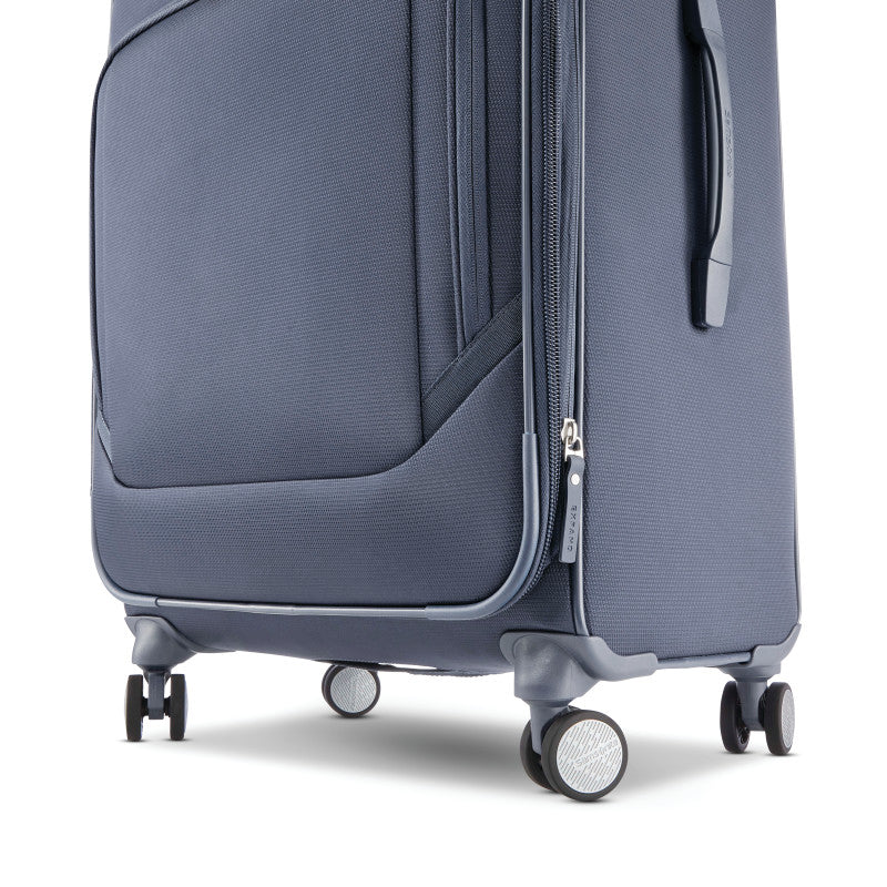 Samsonite Ascentra Medium Expandable Spinner