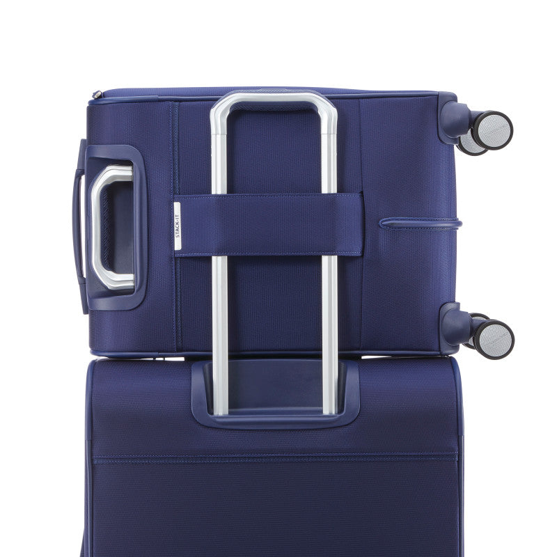 Samsonite Ascentra 22 x 14 x 9 Carry-On Spinner